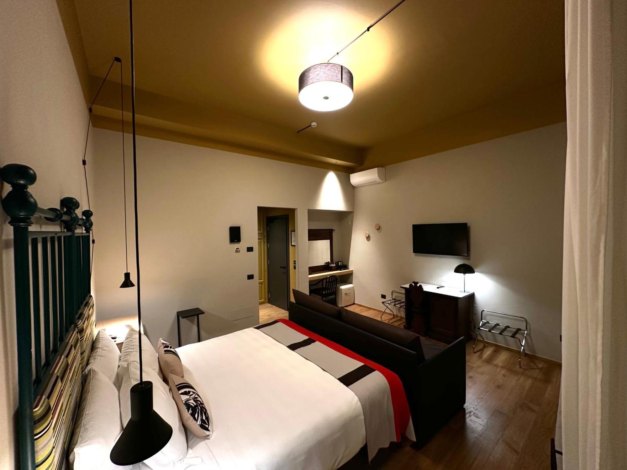 Hotel Priori Secret Garden Perugia Buitenkant foto